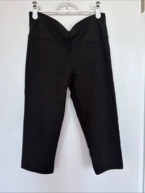 Girls' Black Capri Leggings